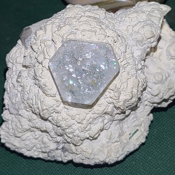 Aquamarine specimen - Picture 2 of 3
